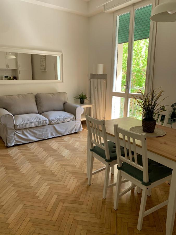 Verdi Appartment Modena Exterior foto