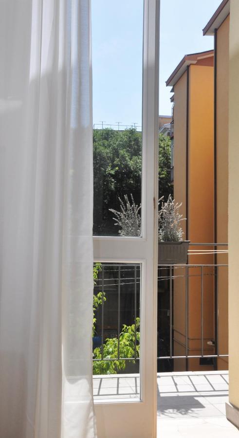 Verdi Appartment Modena Exterior foto