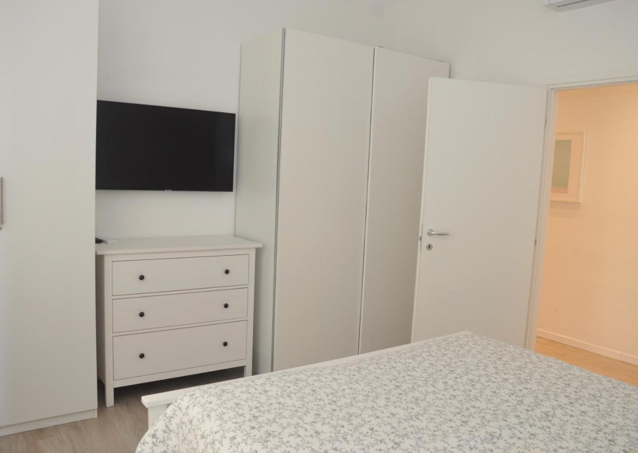 Verdi Appartment Modena Exterior foto